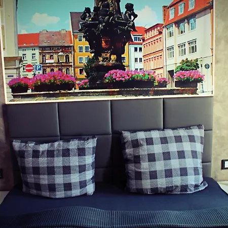 Salzhausblick Family Apartments - Zentrale Lage Am Salzhaus - Mwst-Rechnung Verfuegbar Zittau Extérieur photo